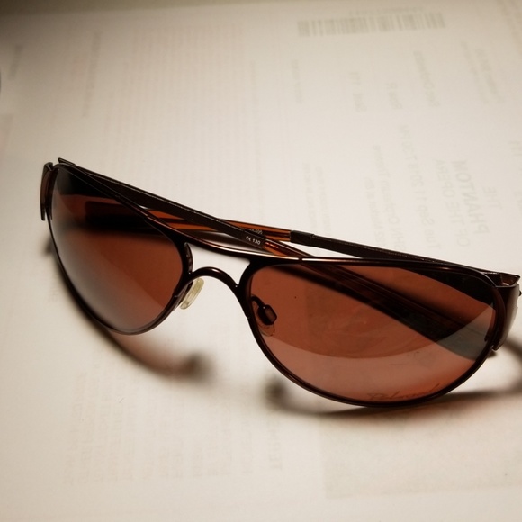 Oakley Accessories - Oakley Restless polarized sunglass